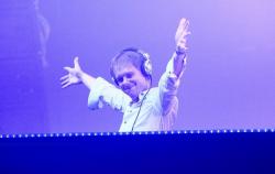 Armin van Buuren - A State Of Trance Episode 486 SBD