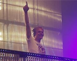 Armin van Buuren - A State Of Trance Episode 730